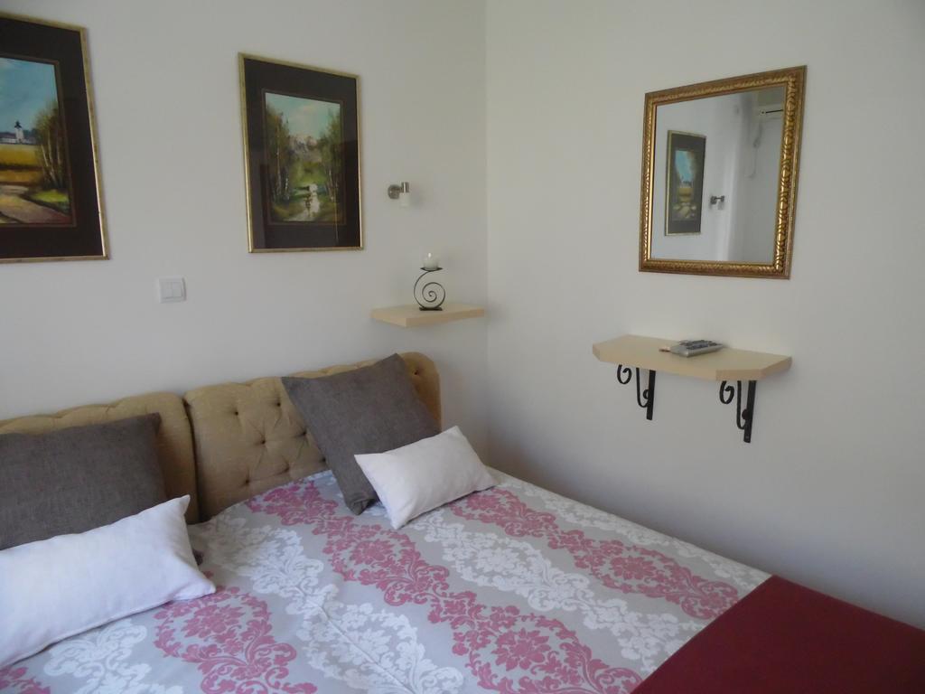 Apartments Slavica Jovanovic สเวติ สเตฟาน ห้อง รูปภาพ