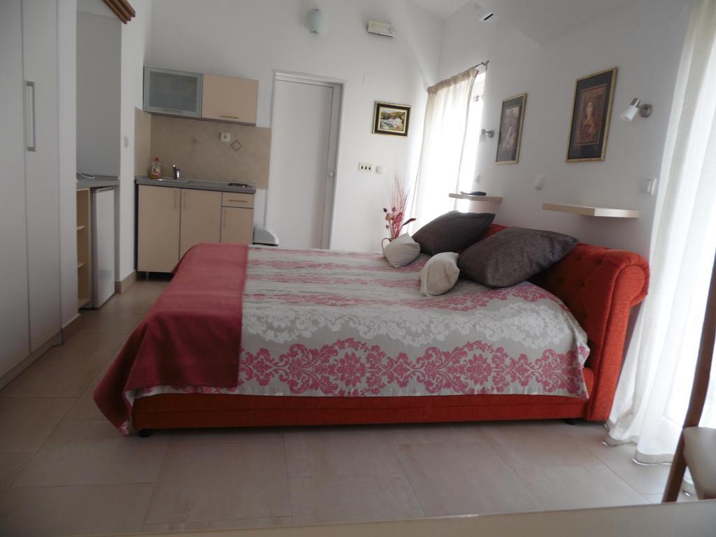 Apartments Slavica Jovanovic สเวติ สเตฟาน ห้อง รูปภาพ