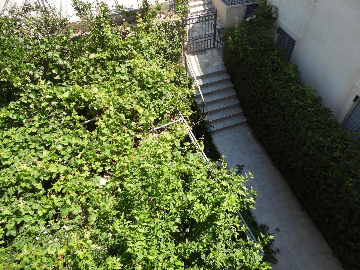 Apartments Slavica Jovanovic สเวติ สเตฟาน ภายนอก รูปภาพ